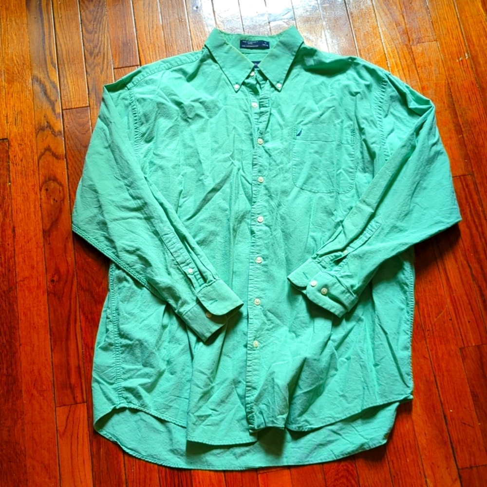 Green shirt